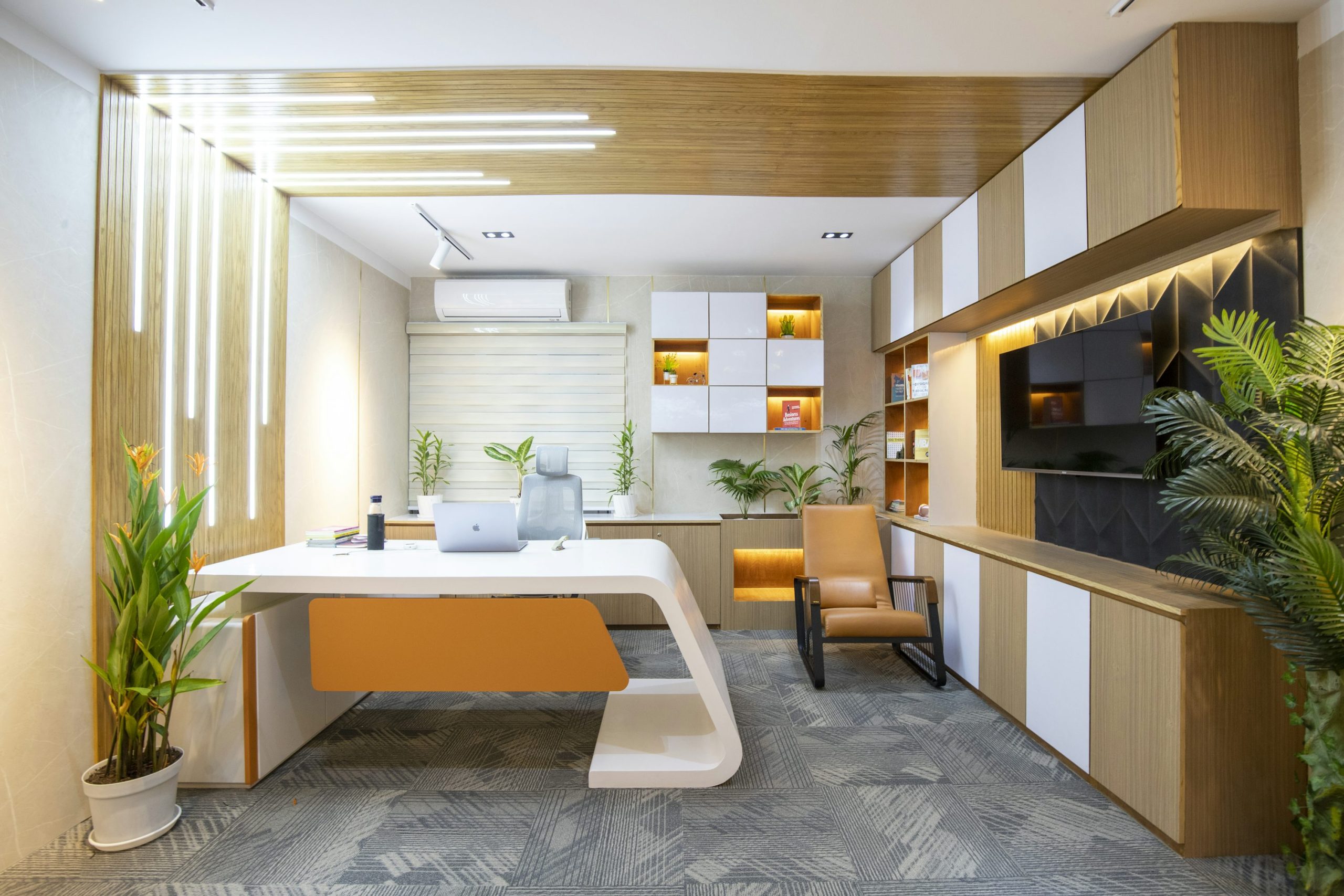 Commercial Office Interior Design in Udyog Vihar & Cyber City Phase 2 Gurgaon: Industrial Retrofits to Grade-A Towers Commercial Office Interior Design